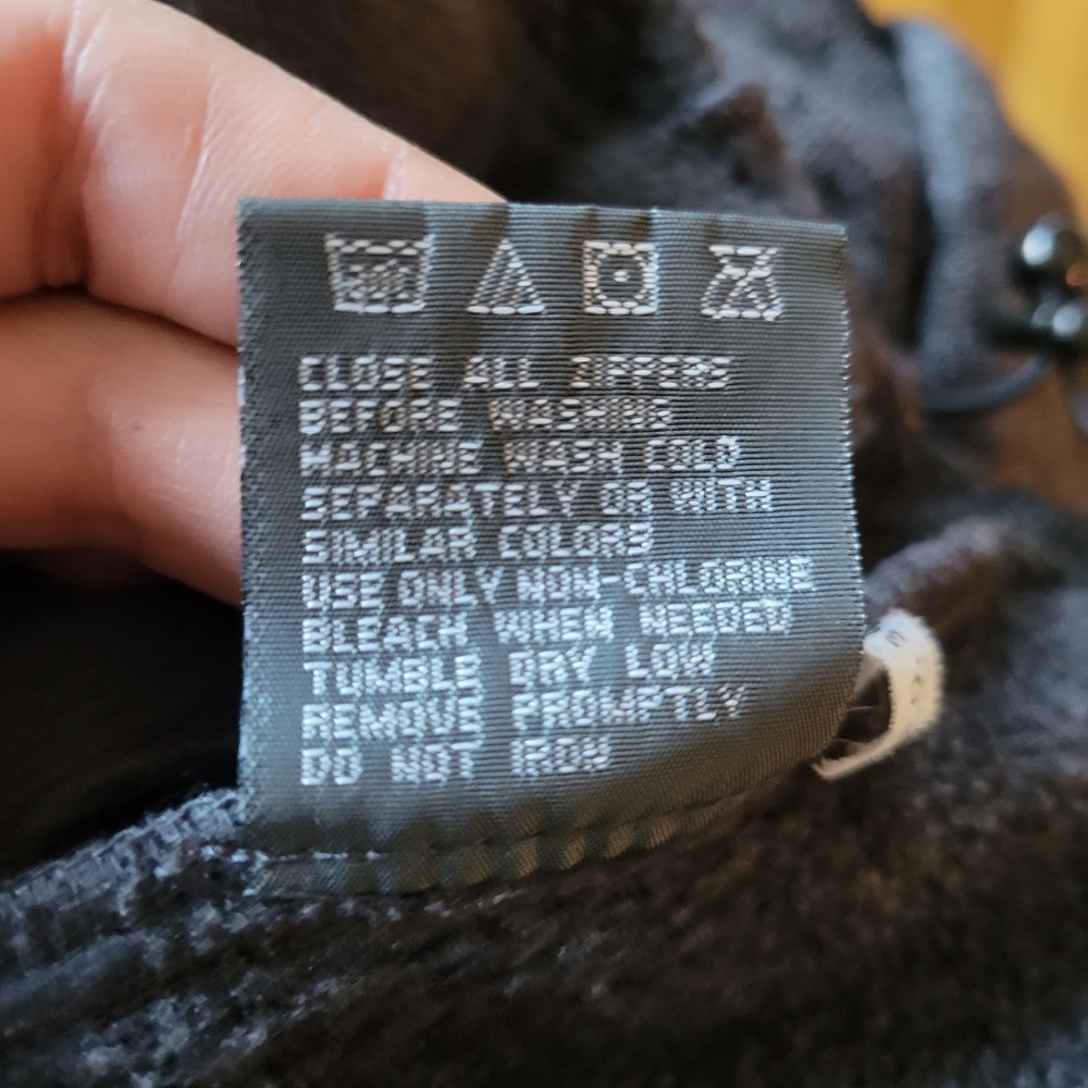 New Balance Women's L Jacket - Picture 12 of 12
